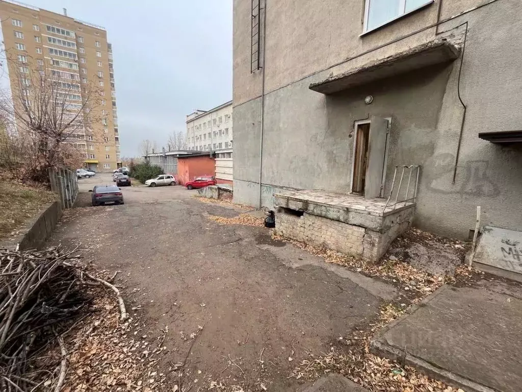 Помещение свободного назначения в Татарстан, Набережные Челны пос. ... - Фото 0