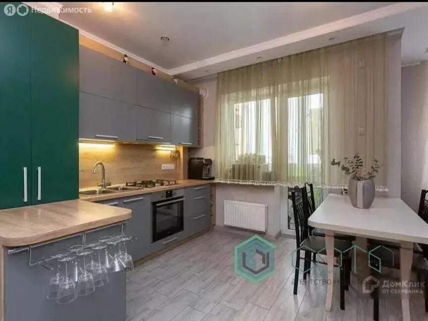 3-комнатная квартира: Калининград, Печатная улица, 21В (77.3 м) - Фото 0