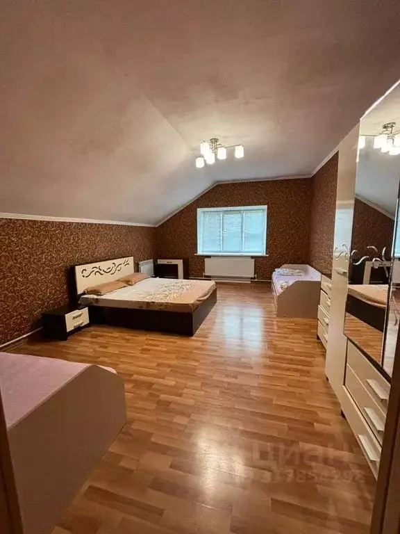 Дом в Оренбургская область, Соль-Илецк ул. Гонтаренко, 30А (200 м) - Фото 0