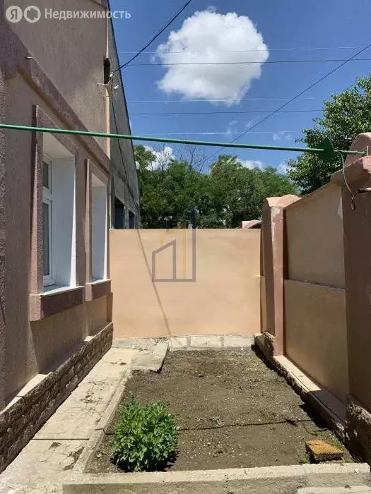 Дом в Евпатория, Рабочая улица (40 м) - Фото 2