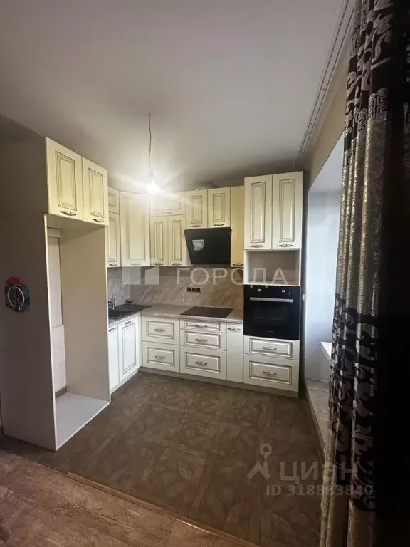 3-к кв. Кемеровская область, Мыски ул. Комарова, 38 (66.0 м) - Фото 0