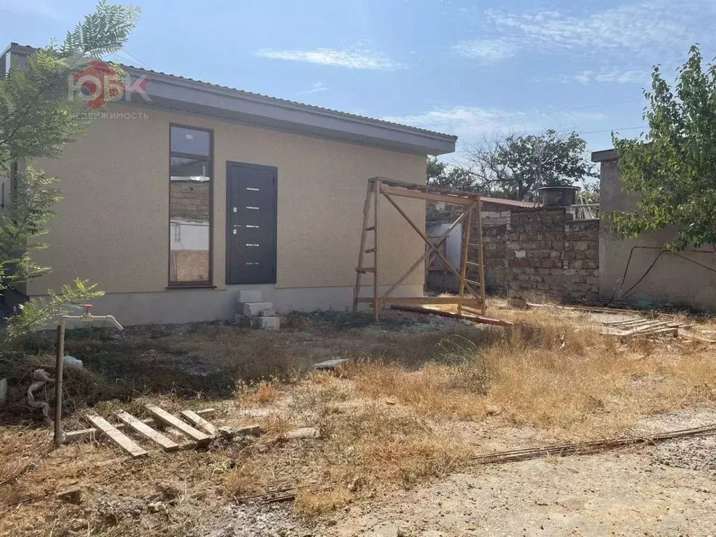 Дом в Крым, Евпатория проезд Станционный, 2/56 (35 м) - Фото 1