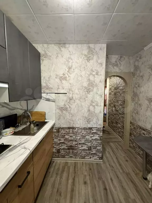 2-к. квартира, 47 м, 1/5 эт. - Фото 1