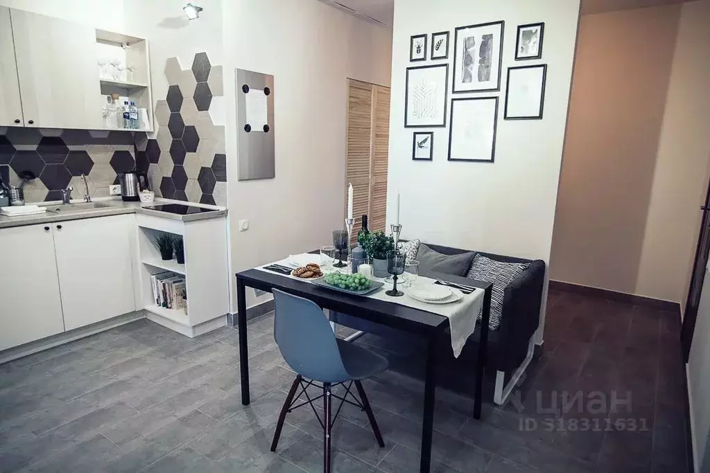 3-к кв. Удмуртия, Ижевск 7-я Подлесная ул., 118 (50.0 м) - Фото 1