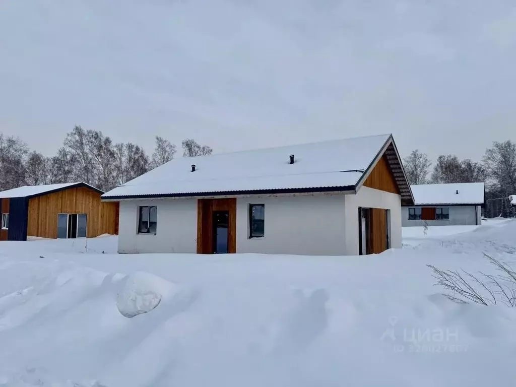 Дом в Новосибирская область, Мошковский район, пос. Октябрьский ул. ... - Фото 1