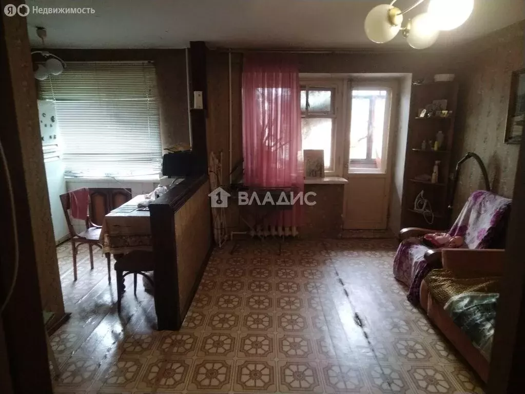 3-комнатная квартира: Бийск, Горно-Алтайская улица, 54 (63 м) - Фото 0