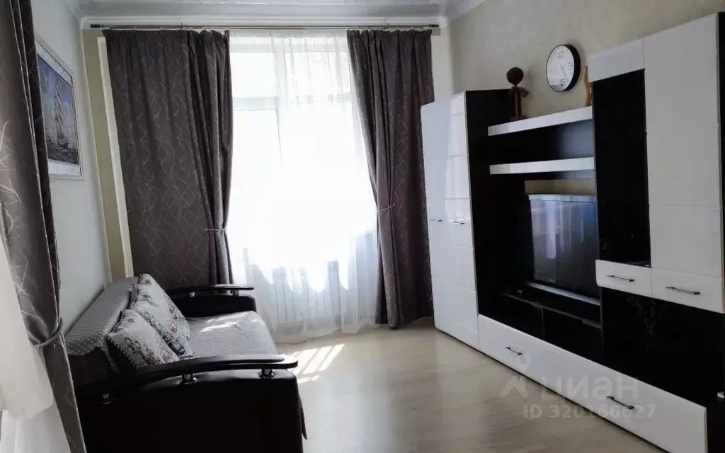 2-к кв. Краснодарский край, Геленджик Крымская ул., 19к2 (69.0 м) - Фото 1