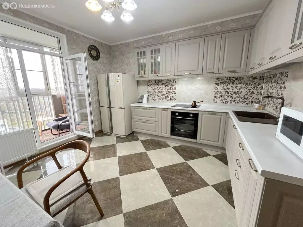 3-комнатная квартира: Санкт-Петербург, Кушелевская дорога, 6к1 (82.7 ... - Фото 1