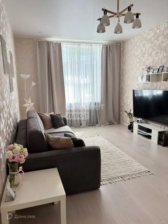 Продаётся 2-к квартира, 56.8 м - Фото 0