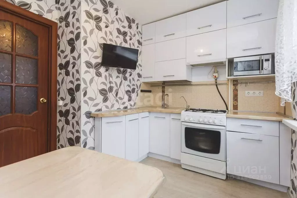 3-к кв. Башкортостан, Уфа ул. Богдана Хмельницкого, 88 (58.0 м) - Фото 0
