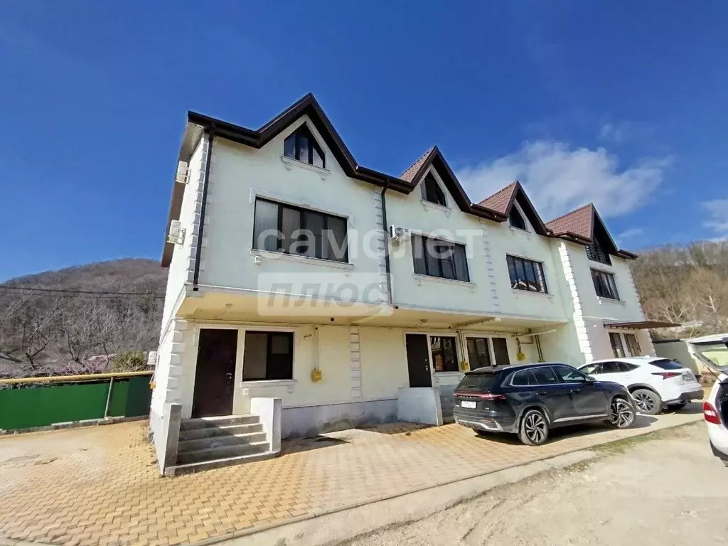 Таунхаус в Краснодарский край, Туапсинский муниципальный округ, с. ... - Фото 1