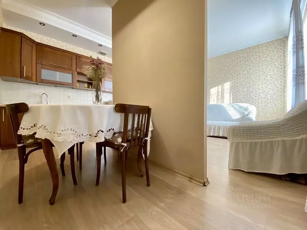 1-к кв. Омская область, Омск просп. Карла Маркса, 72 (56.0 м) - Фото 1