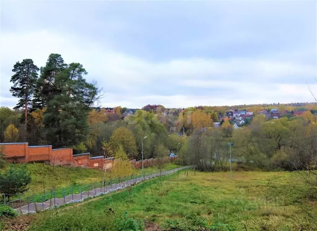 Участок в Москва д. Верхнее Валуево, 55 (7.16 сот.) - Фото 1