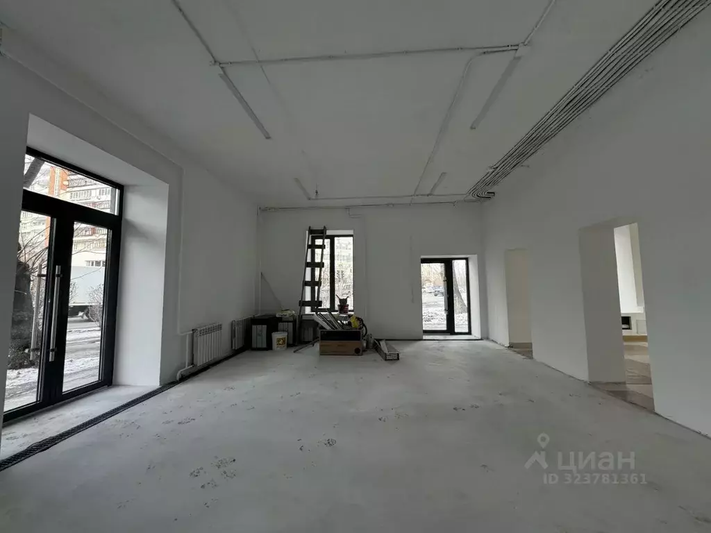 Помещение свободного назначения в Тюменская область, Тюмень Ямская ... - Фото 1