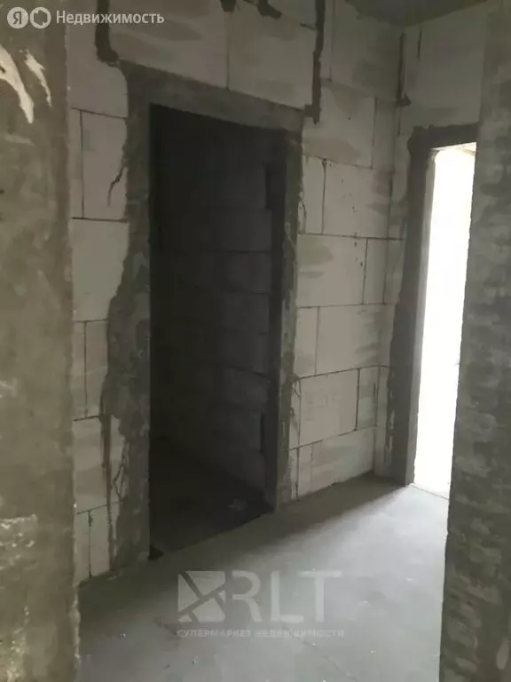 1-комнатная квартира: Махачкала, улица Каримова, 6Б (42 м) - Фото 2