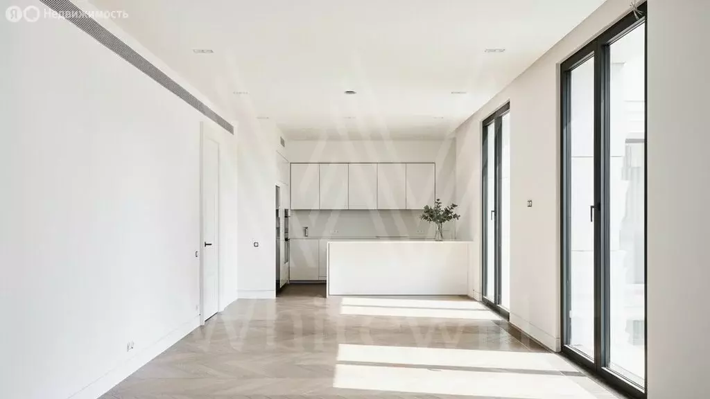 3-комнатная квартира: Москва, улица Большая Дмитровка, 9с1 (171 м) - Фото 1