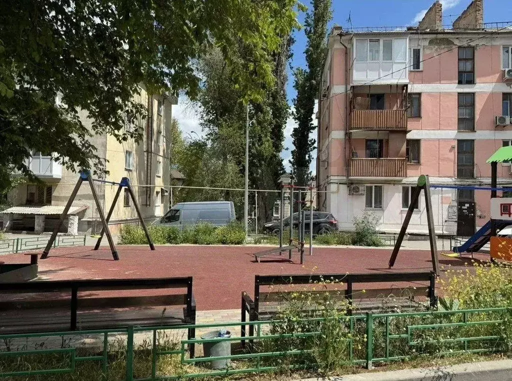 2-к кв. Крым, Феодосия ул. Красноармейская, 23 (45.7 м) - Фото 1