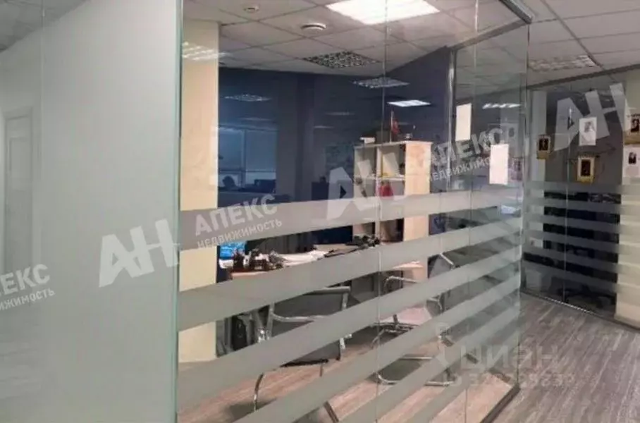 Помещение свободного назначения в Москва Летниковская ул., 10С4 (469 ... - Фото 1