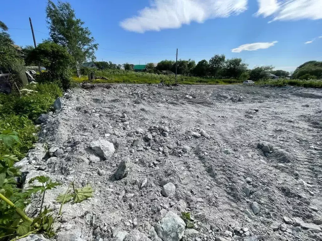Участок в Сахалинская область, Долинский городской округ, с. Сокол ул. ... - Фото 1