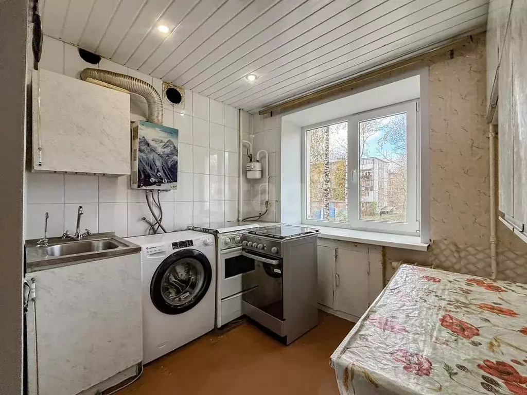 2-к кв. Псковская область, Псков Рижский просп., 42А (52.2 м) - Фото 1