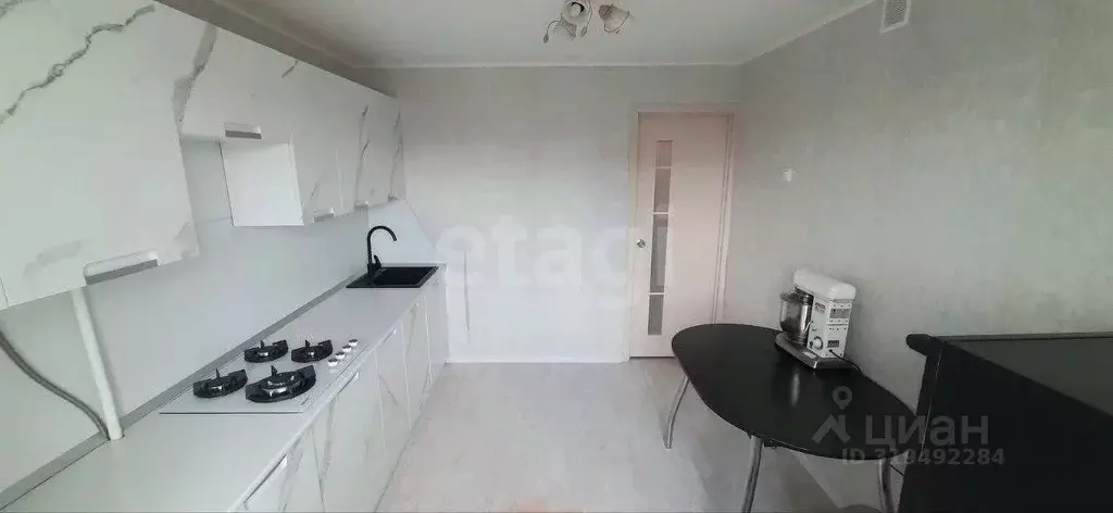 1-к кв. Башкортостан, Стерлитамак Коммунистическая ул., 83 (38.7 м) - Фото 0