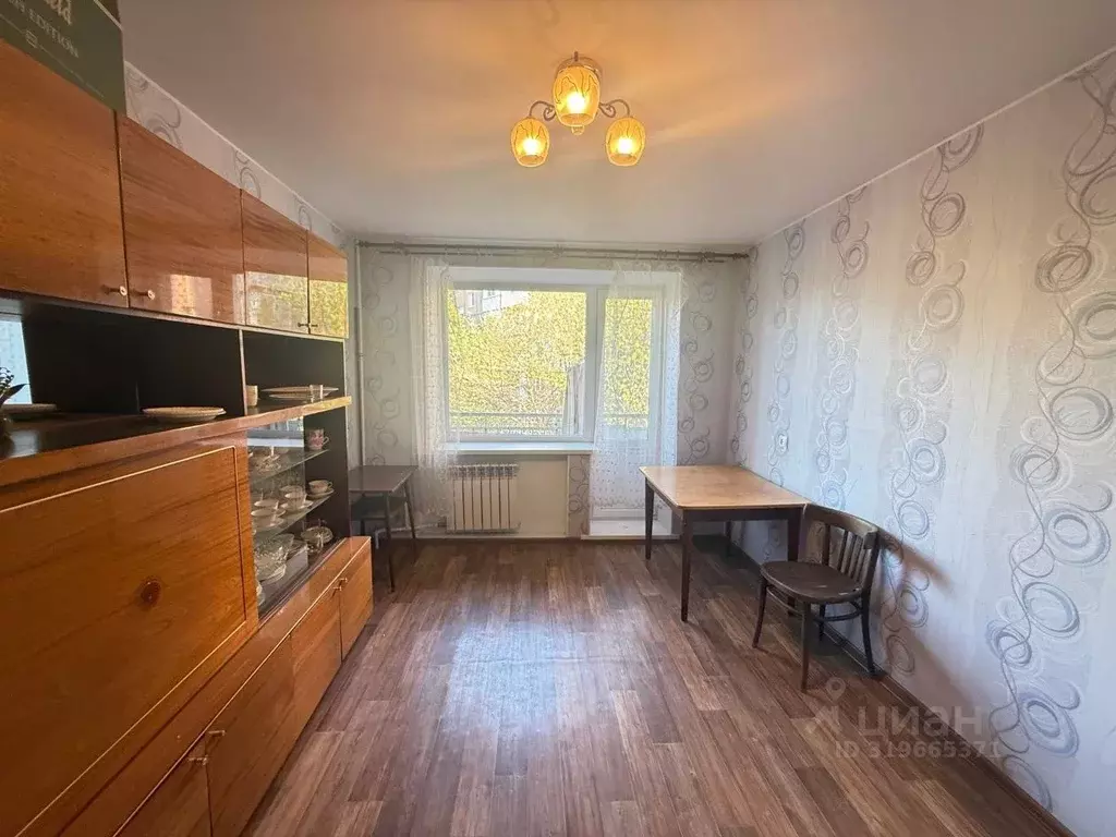 3-к кв. Саратовская область, Саратов ул. Имени А.П. Шехурдина, 30А ... - Фото 0
