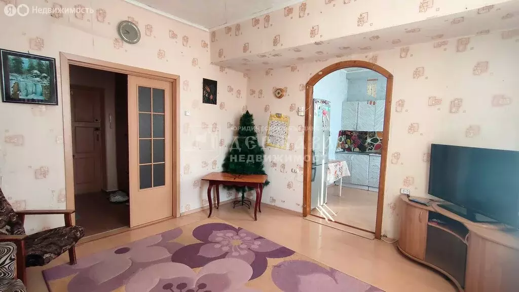 2-комнатная квартира: Юрга, улица Леонова, 19 (59 м) - Фото 1