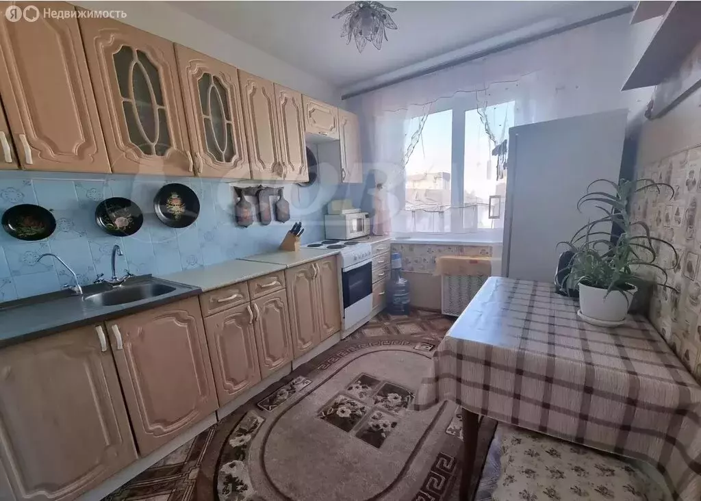 2-комнатная квартира: Тюмень, улица Энергетиков, 51 (53 м) - Фото 2