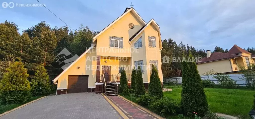 Дом в село Заборье, Школьная улица, 12 (313 м) - Фото 0