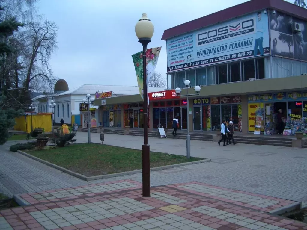 Помещение свободного назначения в Краснодарский край, Горячий Ключ ул. ... - Фото 1