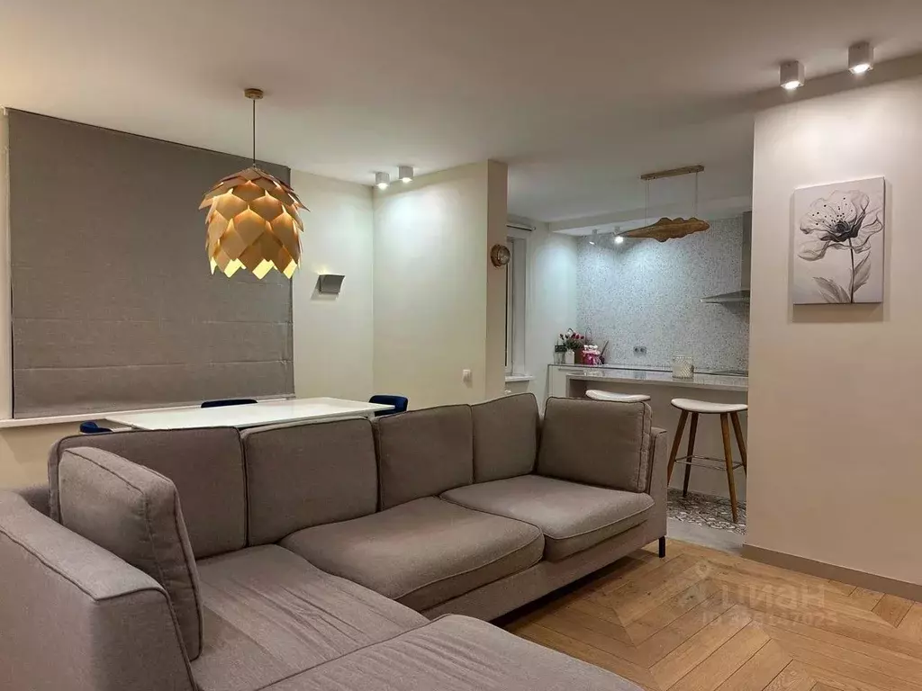 2-к кв. Татарстан, Казань ул. Сибгата Хакима, 46 (67.0 м) - Фото 1