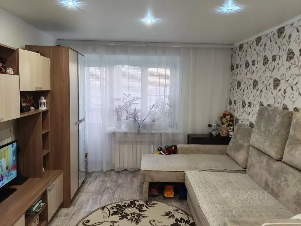 1-к кв. Нижегородская область, Арзамас ул. Красный путь, 12А (31.2 м) - Фото 2