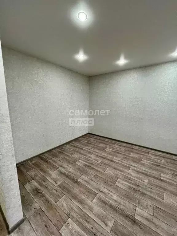 1-к кв. Татарстан, Нижнекамский район, Афанасовское с/пос, с. Большое ... - Фото 2