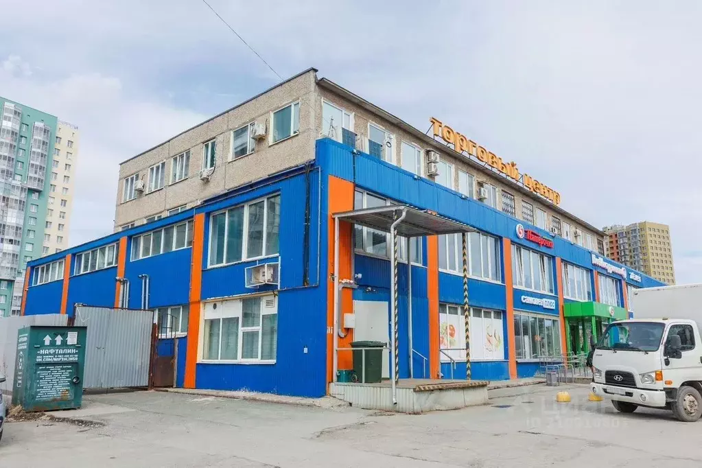 Торговая площадь в Пермский край, Пермь Подлесная ул., 43 (2453 м) - Фото 1