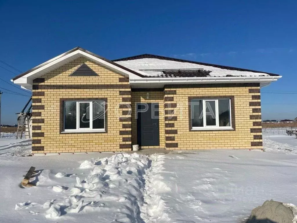 Дом в Тюменская область, Тюменский район, с. Перевалово ул. 8 Марта ... - Фото 1