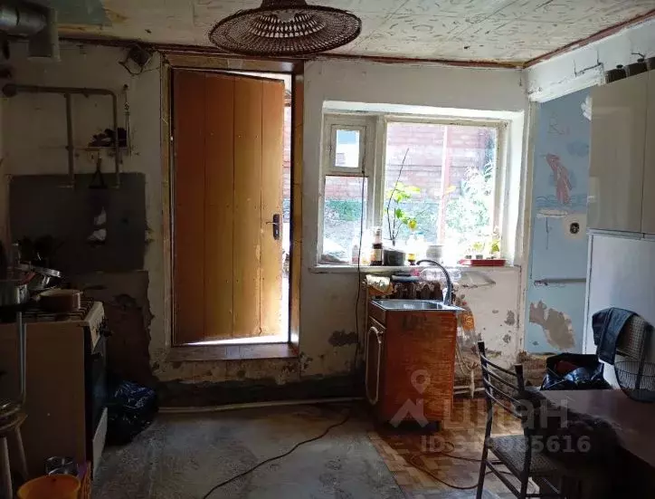 Дом в Краснодарский край, Ейск ул. Школьная (100 м) - Фото 0