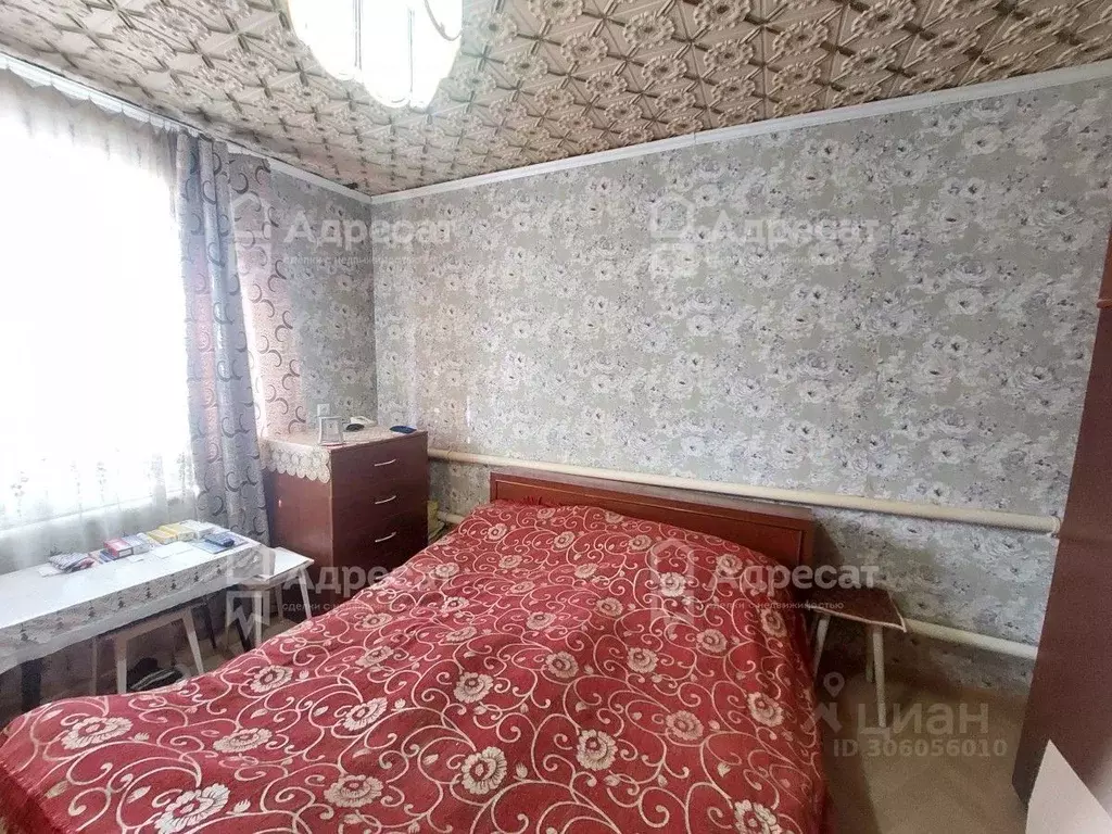 Дом в Волгоградская область, Волгоград Кременская ул. (90 м) - Фото 1