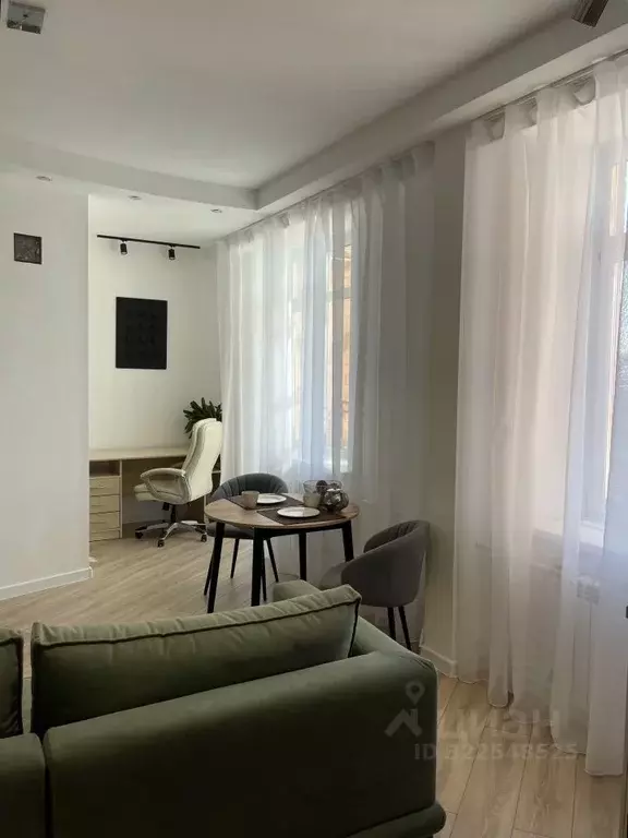 2-к кв. Иркутская область, Иркутск Дальневосточная ул., 144 (55.1 м) - Фото 1