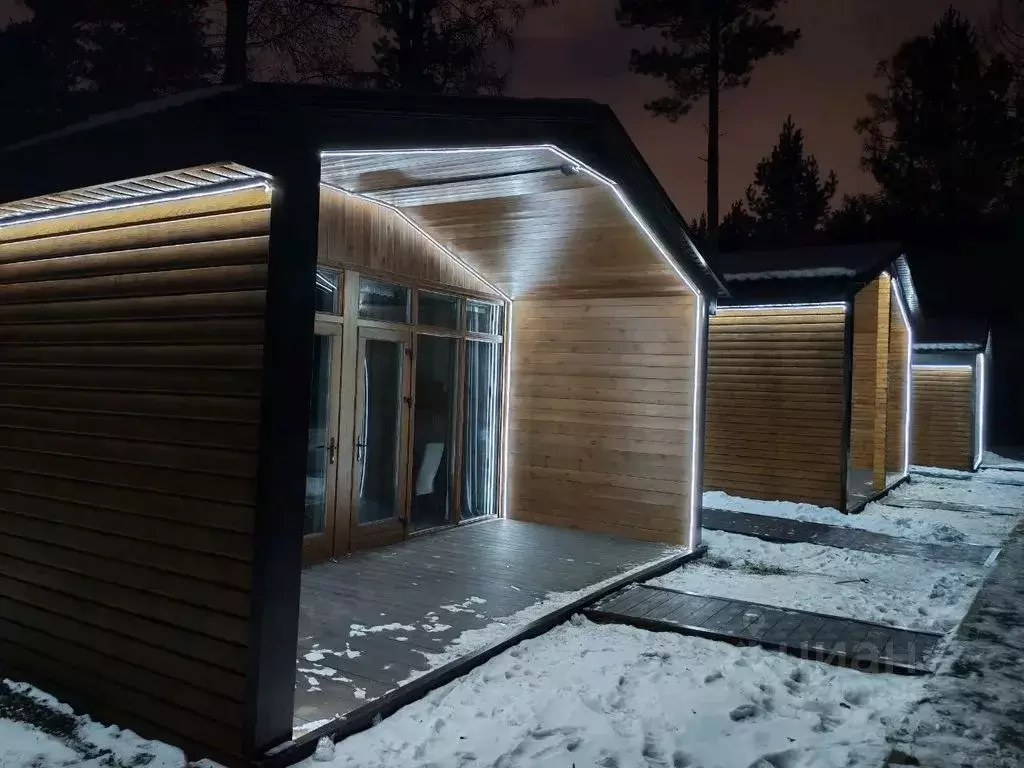 Дом в Красноярский край, Красноярск Базайская ул., 341 (50 м) - Фото 1