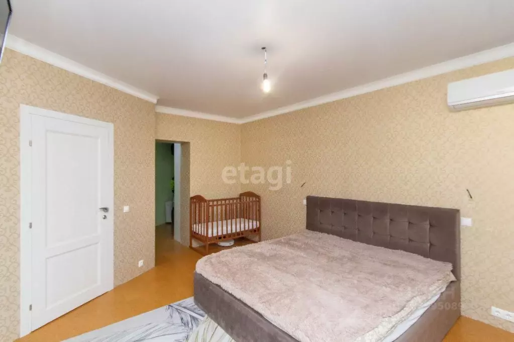 2-к кв. Тюменская область, Тюмень ул. Московский Тракт, 88 (108.8 м) - Фото 0