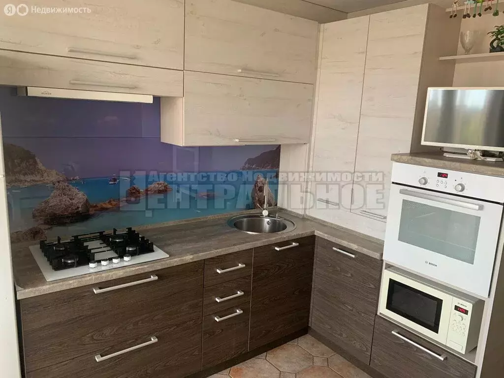 2-комнатная квартира: Смоленск, улица Кирова, 22Д (67.8 м) - Фото 2