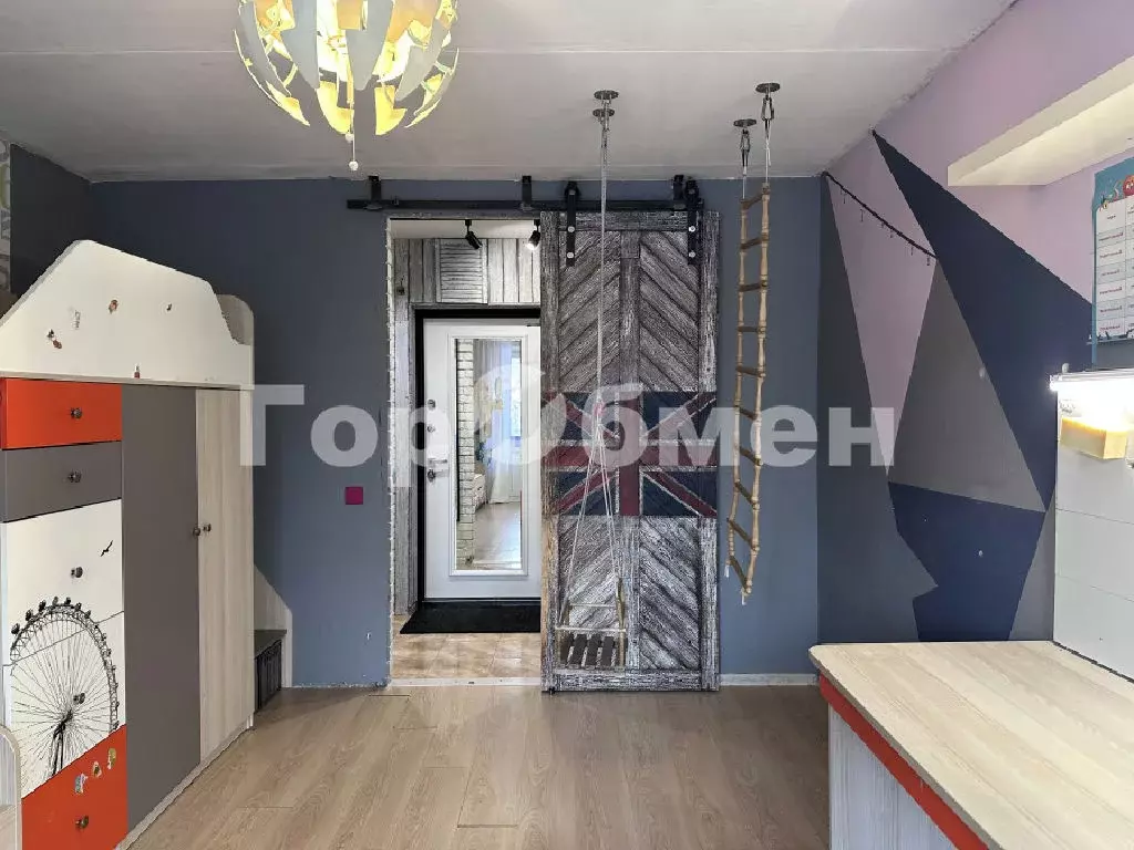 Продается 2-комнатная квартира - Фото 1