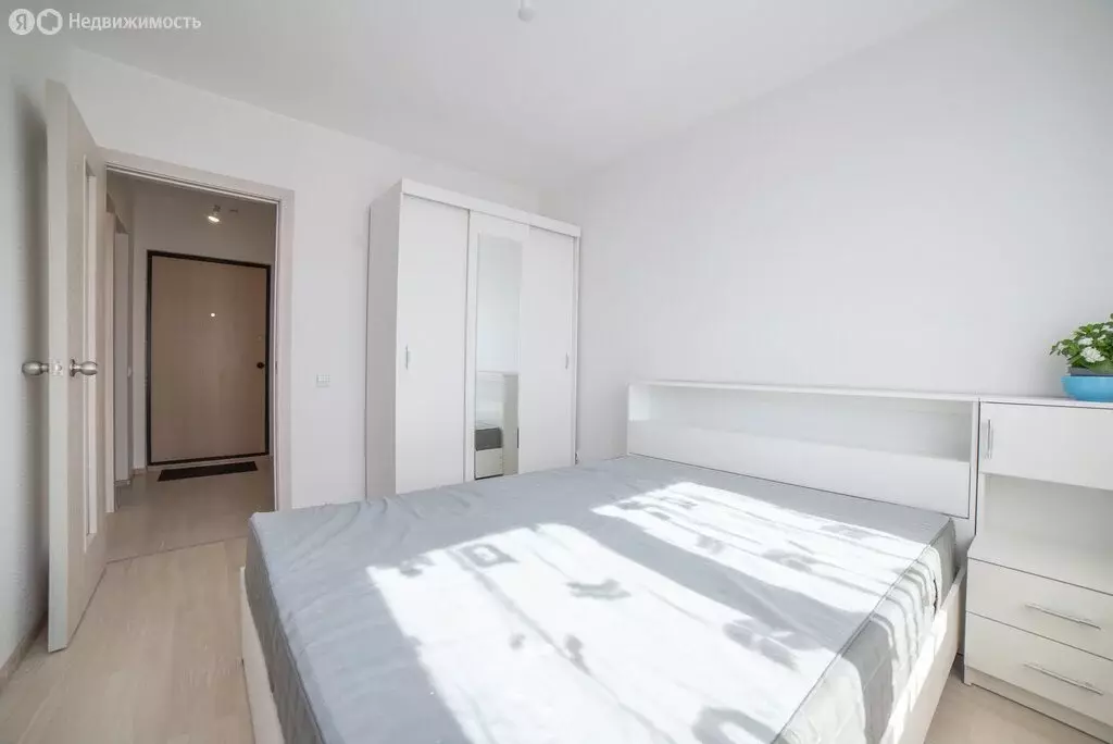 1-комнатная квартира: Екатеринбург, улица Евгения Савкова, 44Б (35 м) - Фото 1