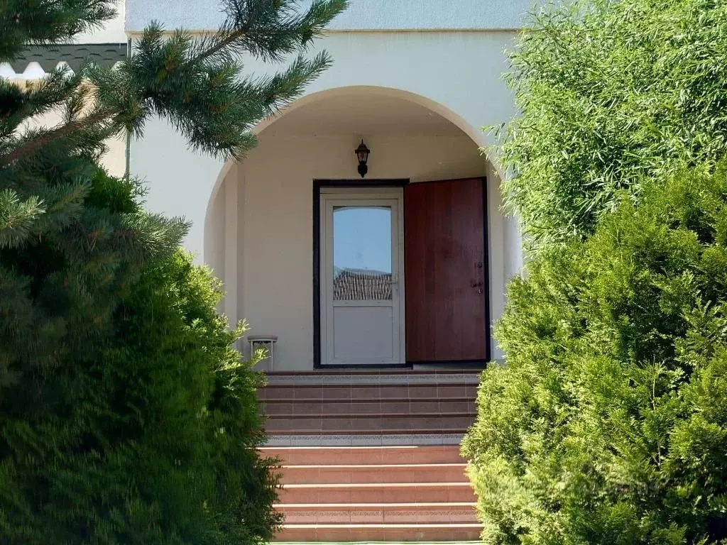 Коттедж в Кемеровская область, Кемерово 15-й мкр, 3-й кв-л,  (451 м) - Фото 2