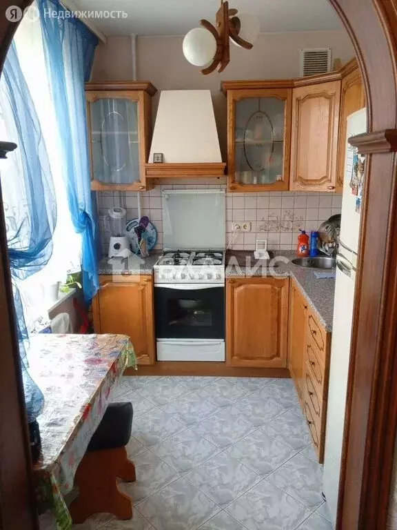 3-комнатная квартира: Лобня, Кольцевая улица, 4 (58.7 м) - Фото 0