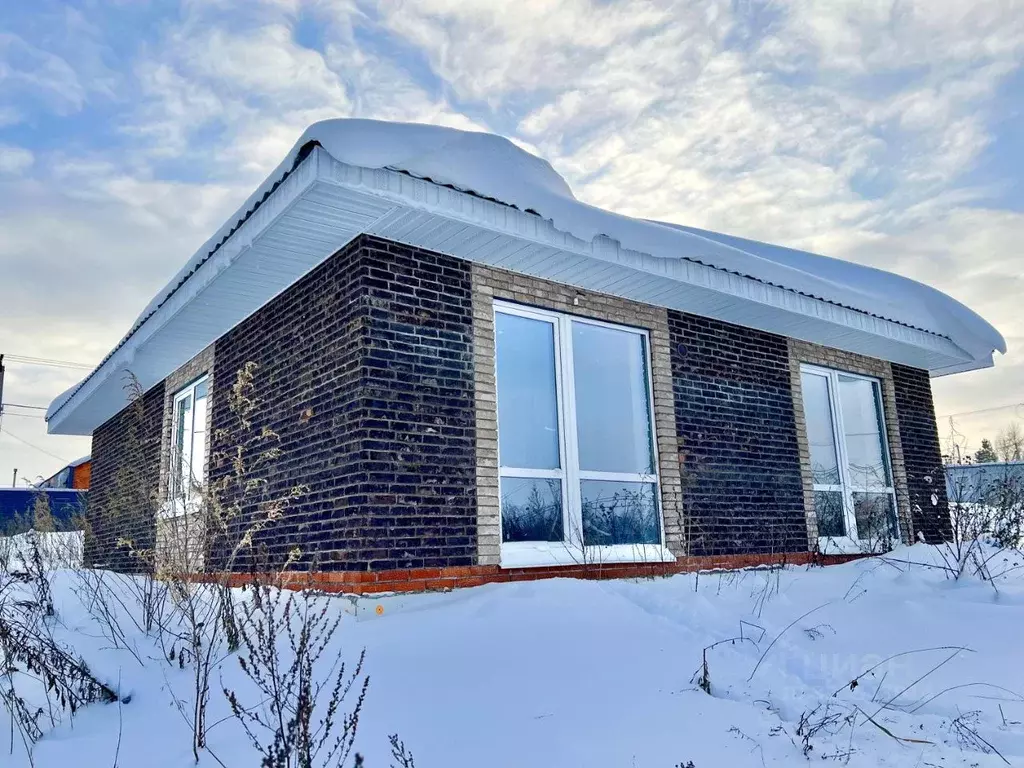 Дом в Удмуртия, Ижевск ул. Кузьминская (80 м) - Фото 1