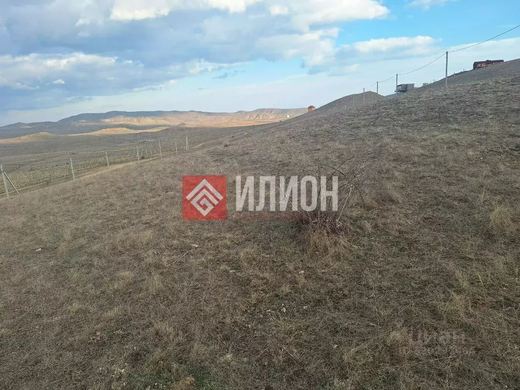 Участок в Севастополь с. Кизиловое, ул. Российская, 351 (6.0 сот.) - Фото 2