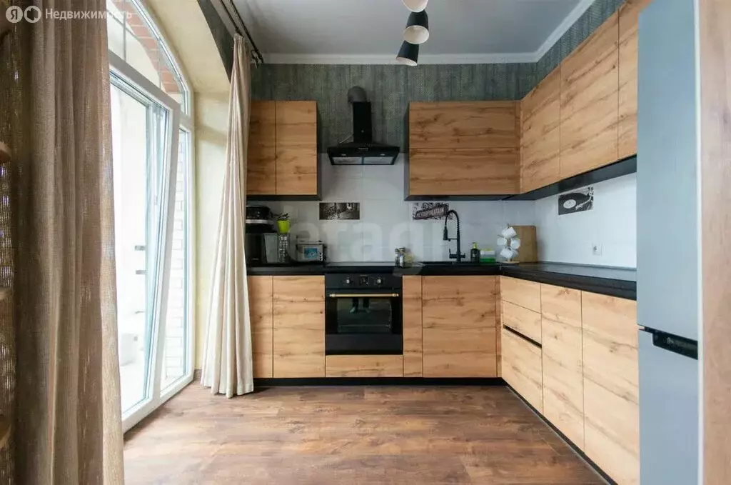 2-комнатная квартира: Калининград, Дачная улица, 8 (44.6 м) - Фото 2