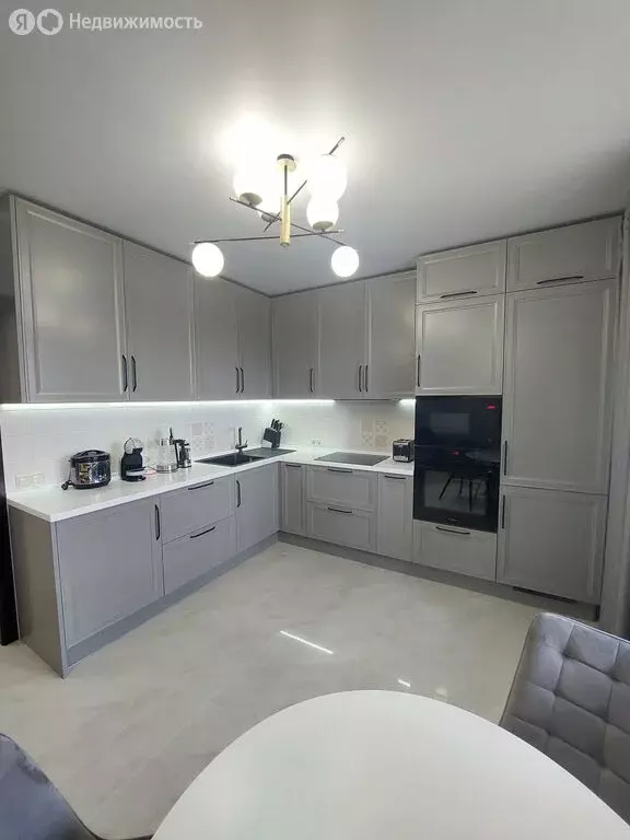 2-комнатная квартира: Орёл, улица Лескова, 3 (67 м) - Фото 0