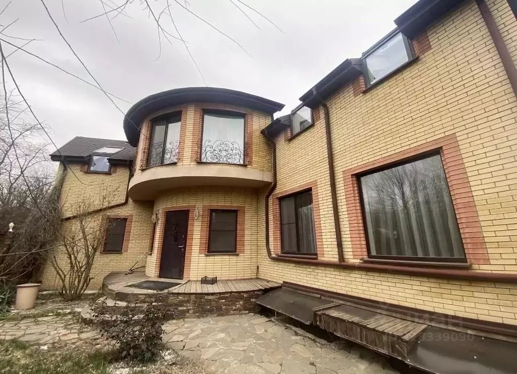 Дом в Ростовская область, Ростов-на-Дону Главная ул., 31 (300 м) - Фото 1